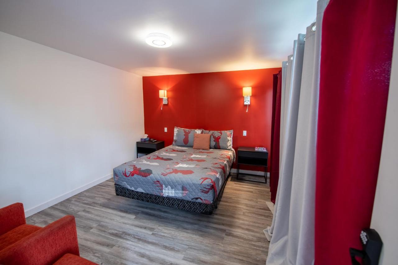 Motel Fleur De Lys Magog Exterior foto